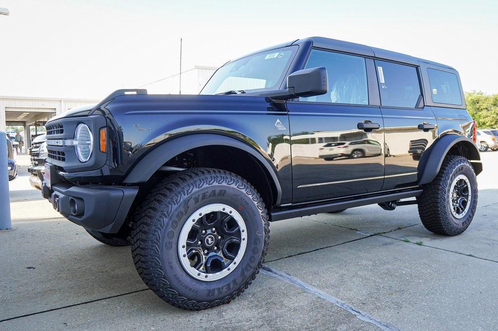 new 2024 Ford Bronco car, priced at $61,510