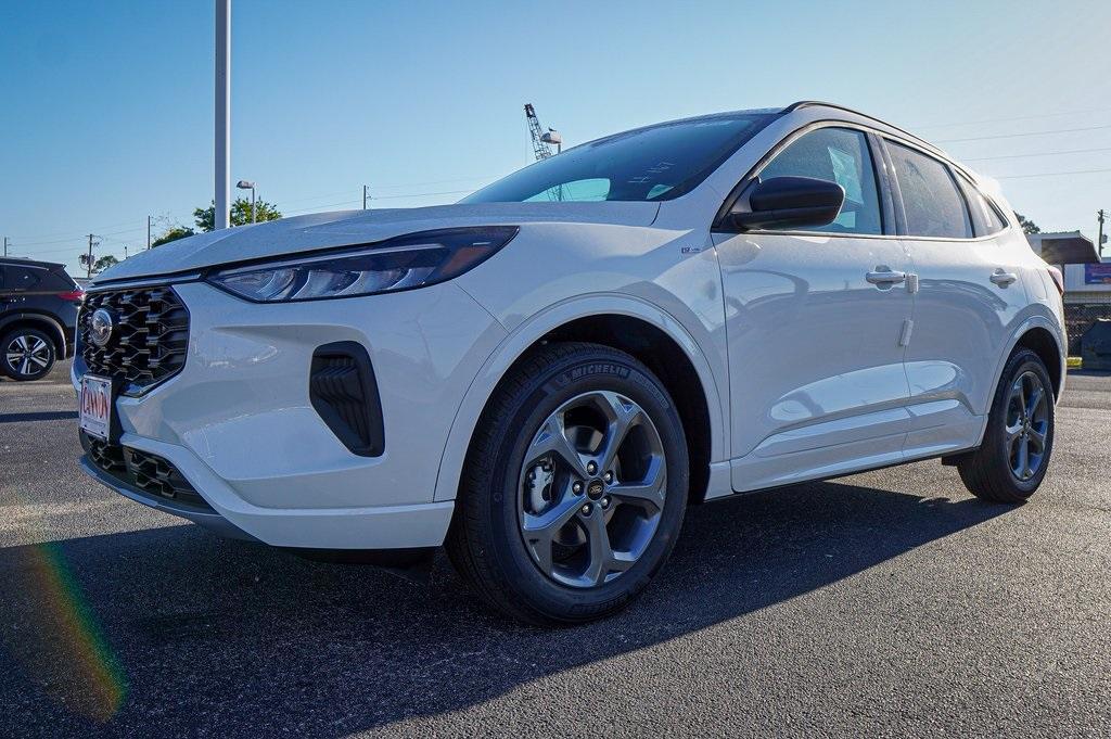 new 2024 Ford Escape car, priced at $34,220