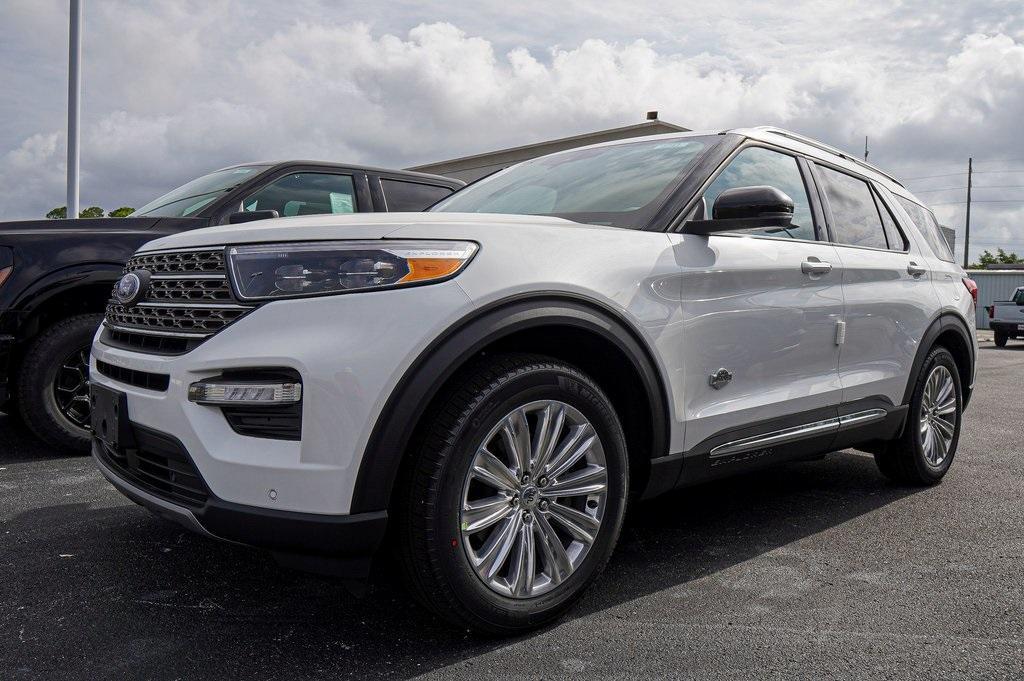new 2024 Ford Explorer car, priced at $59,580
