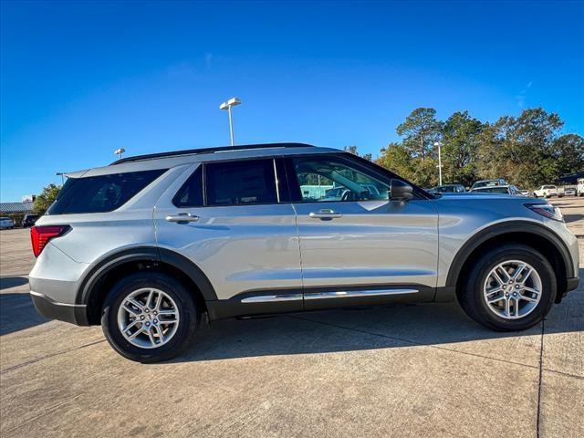 new 2025 Ford Explorer car, priced at $45,650