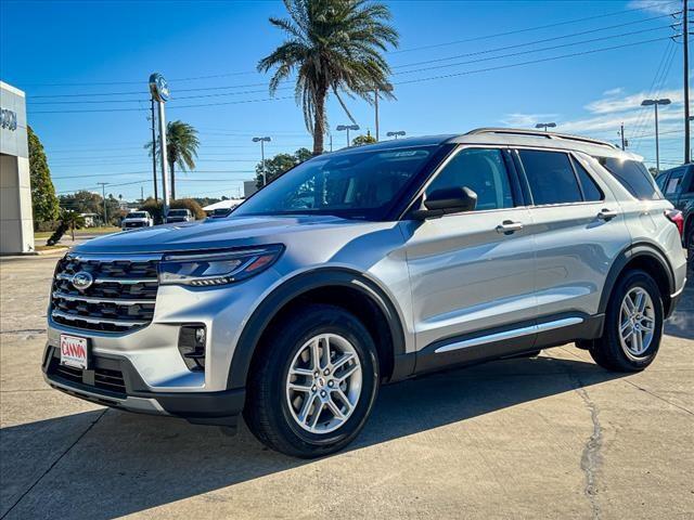 new 2025 Ford Explorer car, priced at $45,650