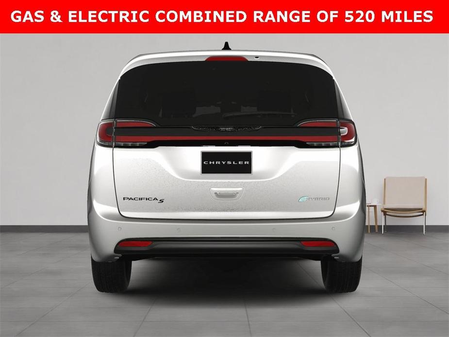 new 2024 Chrysler Pacifica Hybrid car