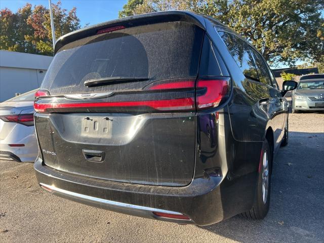 used 2022 Chrysler Pacifica car, priced at $25,000