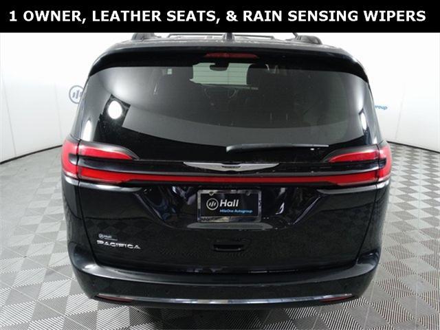 used 2022 Chrysler Pacifica car, priced at $21,000