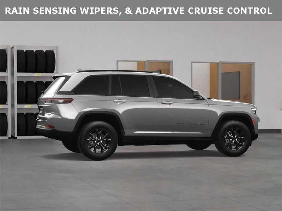 new 2024 Jeep Grand Cherokee car, priced at $39,200