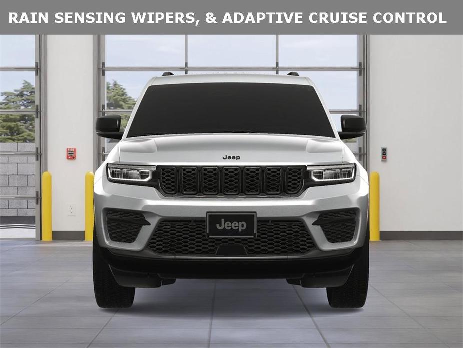 new 2024 Jeep Grand Cherokee car, priced at $39,200