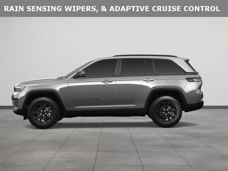 new 2024 Jeep Grand Cherokee car, priced at $39,200