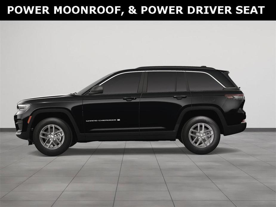 new 2024 Jeep Grand Cherokee car, priced at $36,000