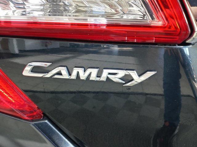 used 2012 Toyota Camry Hybrid car, priced at $11,500