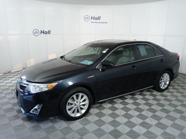 used 2012 Toyota Camry Hybrid car, priced at $11,500