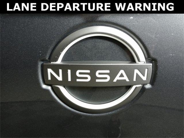 used 2023 Nissan Titan car, priced at $31,900