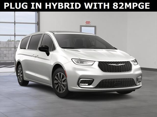 new 2024 Chrysler Pacifica Hybrid car, priced at $44,000