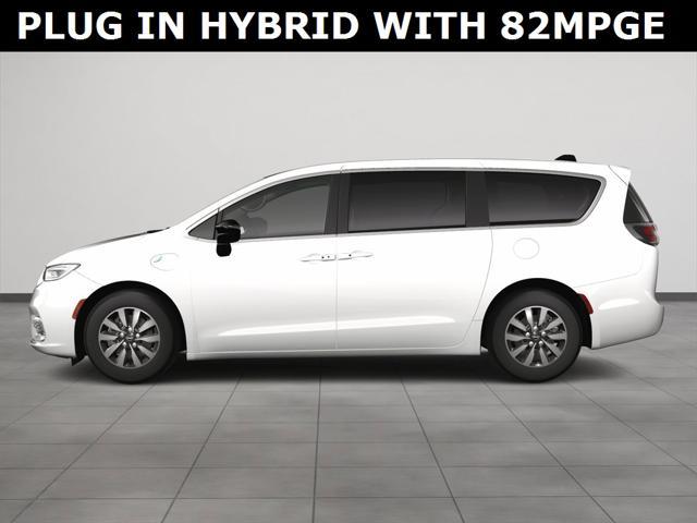 new 2024 Chrysler Pacifica Hybrid car, priced at $44,000