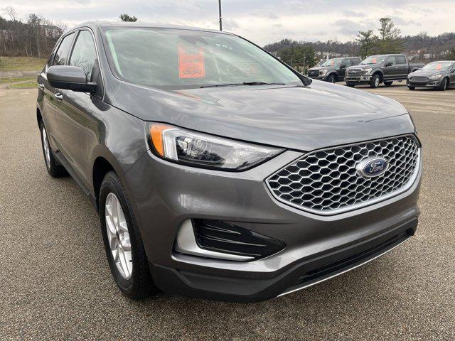 used 2024 Ford Edge car, priced at $28,943