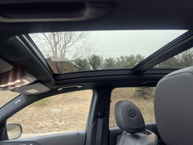 used 2022 Mercedes-Benz GLE 350 car, priced at $46,643