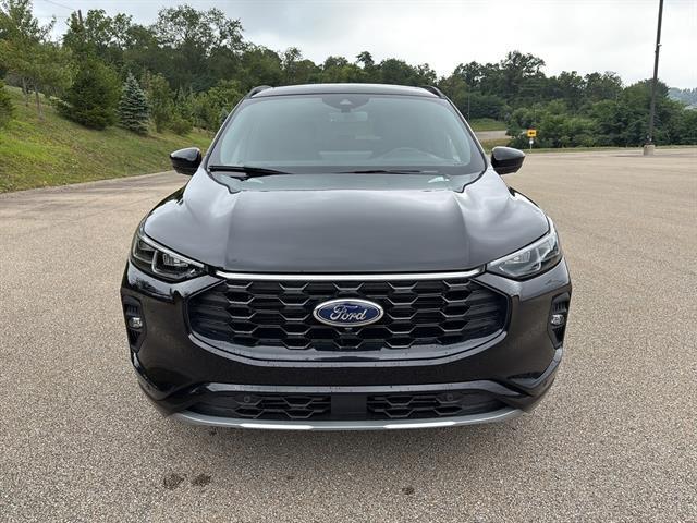 new 2025 Ford Escape car, priced at $41,500