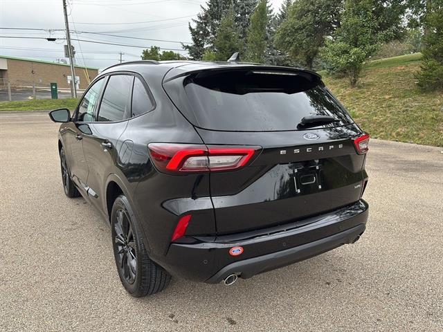new 2025 Ford Escape car, priced at $41,500