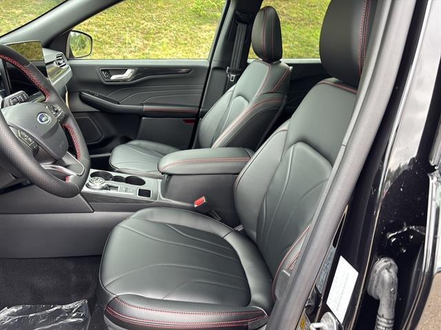 new 2025 Ford Escape car, priced at $41,500