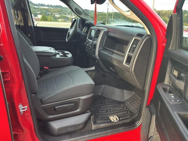 used 2022 Ram 1500 Classic car, priced at $33,750