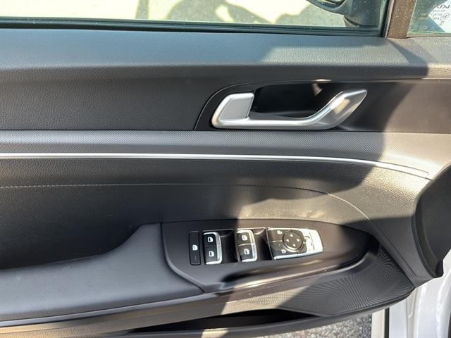 used 2024 Kia K5 car, priced at $28,500