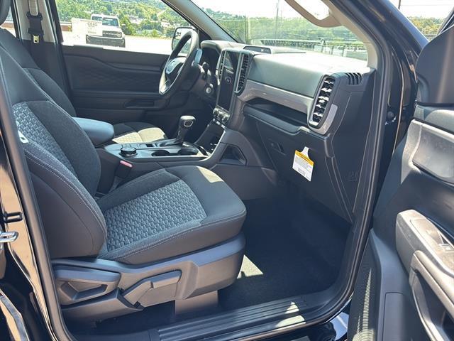 new 2025 Ford Ranger car, priced at $39,975