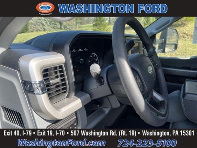 new 2025 Ford F-250 car, priced at $59,005