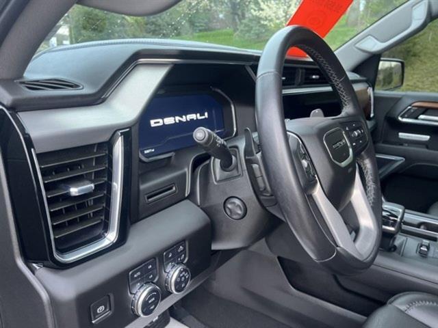 used 2022 GMC Sierra 1500 car, priced at $52,925