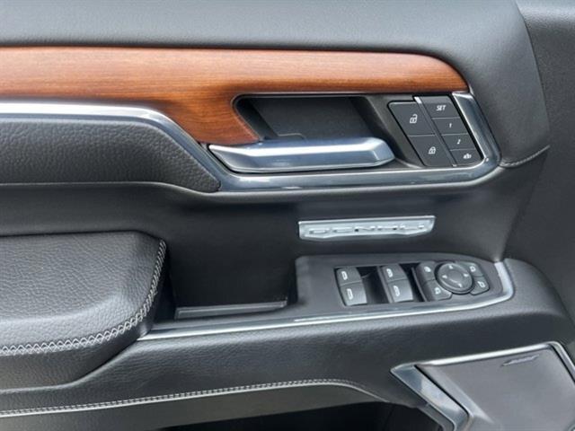 used 2022 GMC Sierra 1500 car, priced at $52,925