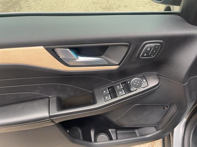 used 2021 Ford Escape car, priced at $25,637