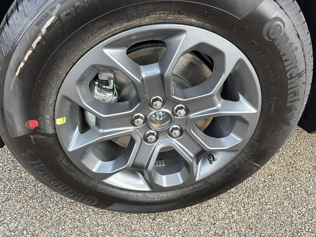 new 2025 Ford Maverick car, priced at $37,245