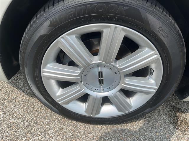 used 2008 Lincoln MKZ car, priced at $11,500