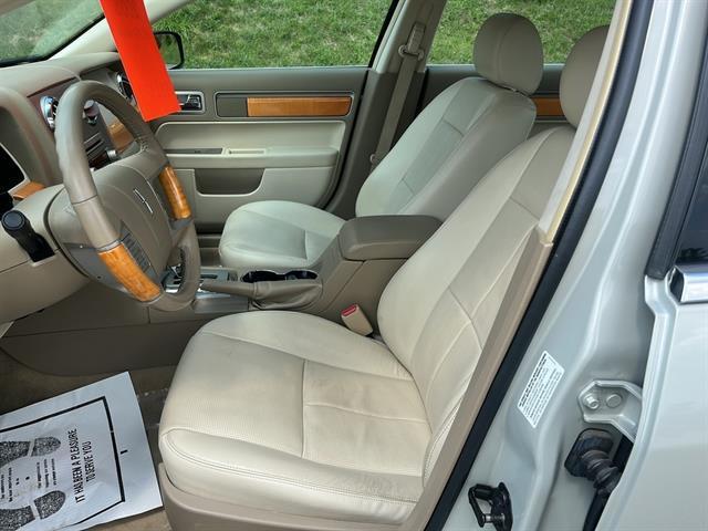 used 2008 Lincoln MKZ car, priced at $11,500