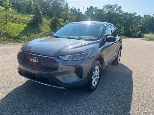 new 2025 Ford Escape car, priced at $33,960