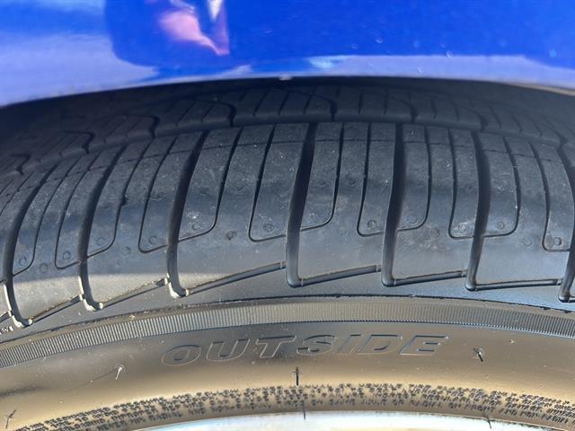 used 2008 Volkswagen R32 car, priced at $17,750