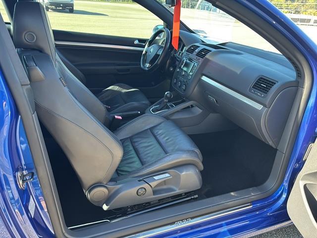 used 2008 Volkswagen R32 car, priced at $17,750