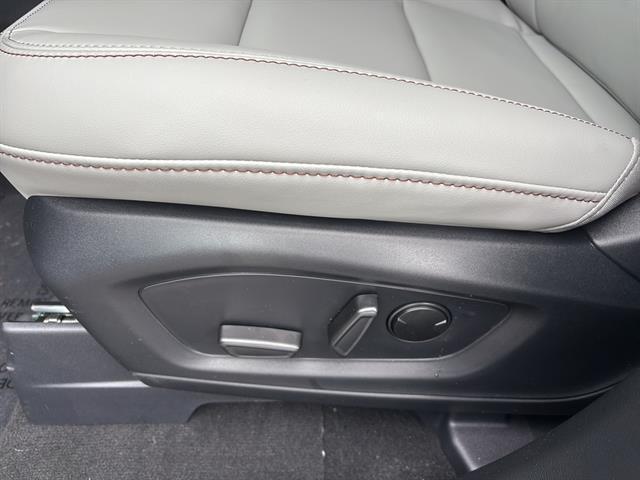 new 2025 Ford Explorer car, priced at $49,515