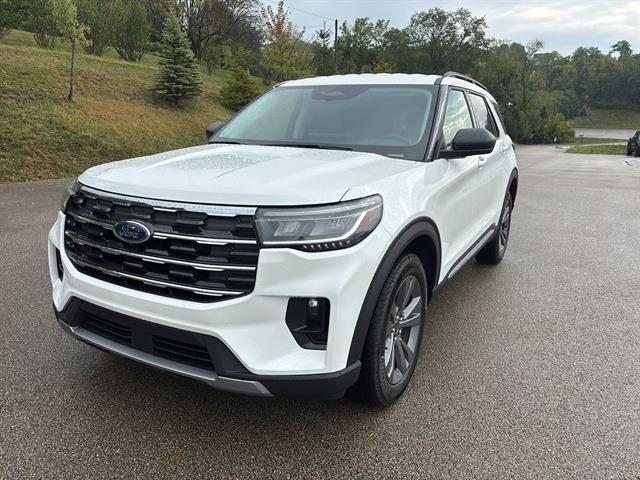 new 2025 Ford Explorer car, priced at $49,515