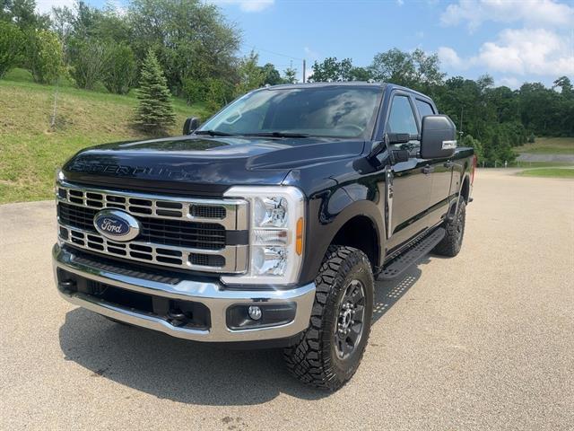 new 2025 Ford F-350 car, priced at $66,180