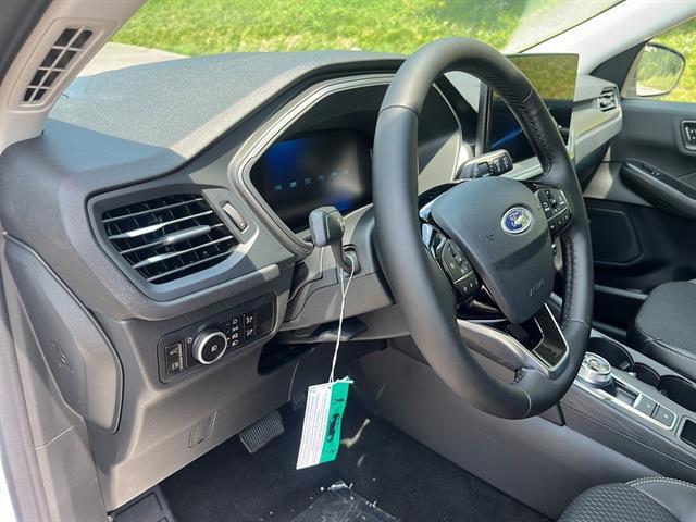 new 2025 Ford Escape PHEV car, priced at $38,895