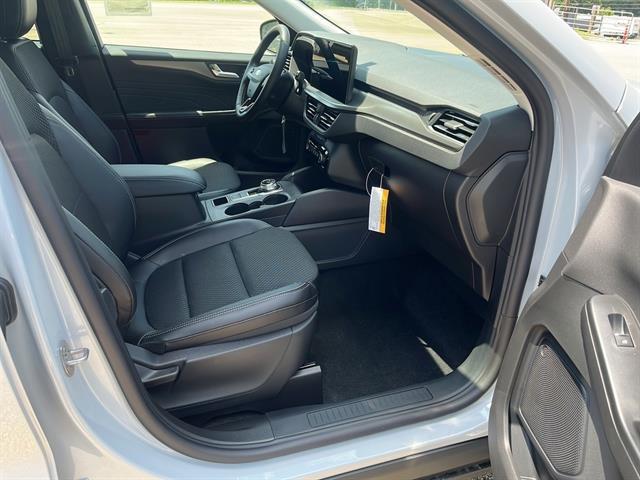 new 2025 Ford Escape PHEV car, priced at $38,895