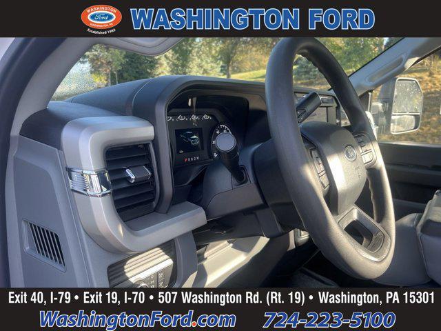 new 2024 Ford F-250 car, priced at $52,730