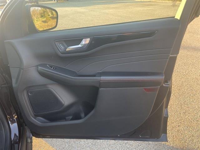 used 2023 Ford Escape car, priced at $22,841