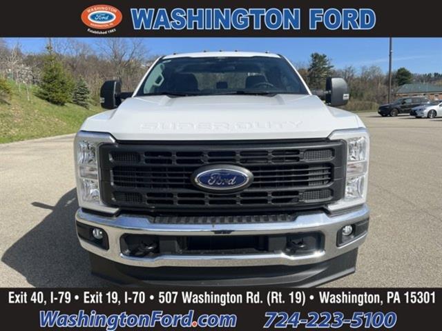 new 2025 Ford F-250 car, priced at $55,270