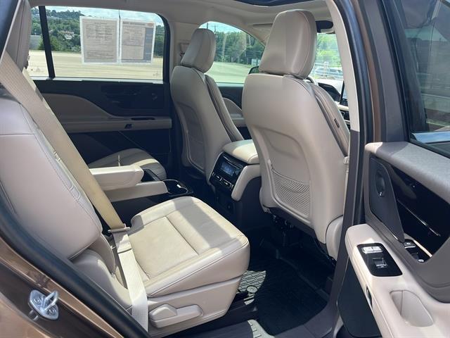 used 2022 Lincoln Aviator car, priced at $37,750