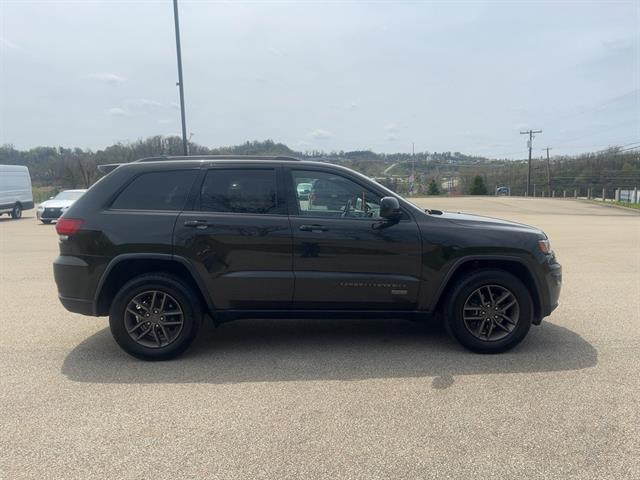 used 2016 Jeep Grand Cherokee car, priced at $14,914