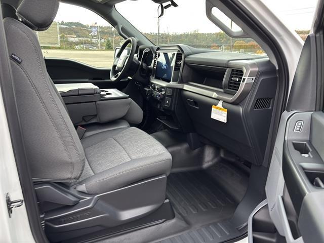 new 2025 Ford F-150 car, priced at $46,505