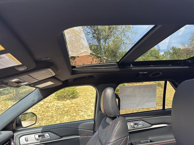 new 2025 Ford Explorer car, priced at $63,805