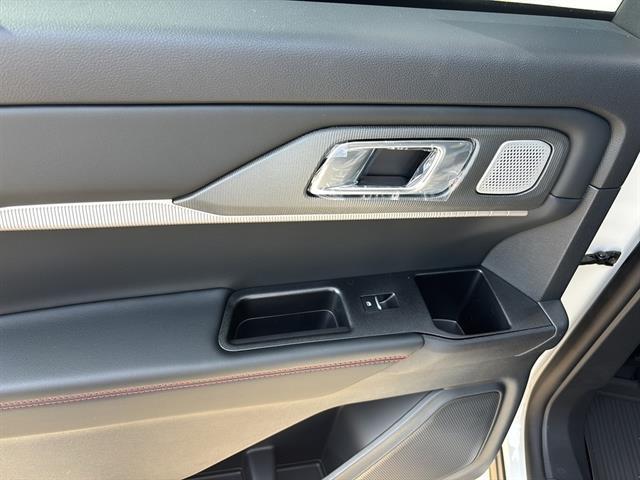 new 2025 Ford Explorer car, priced at $63,805