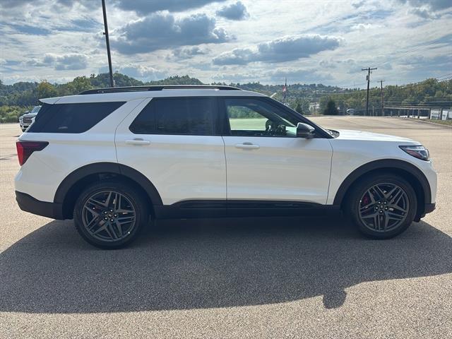 new 2025 Ford Explorer car, priced at $63,805