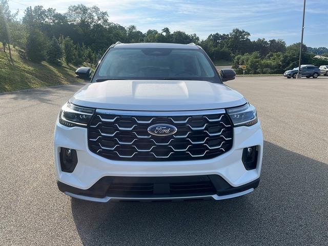 new 2025 Ford Explorer car, priced at $62,195